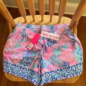 Lilly Pulitzer Katia mid rise short, New with tags.